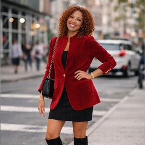 Chic Red Velvet Women's Blazer